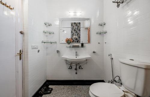 East of Kailash Apartment | Lotus Temple 2BHK Penthouse 2700 sq ft