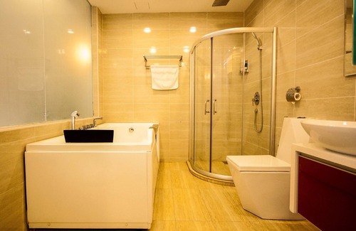 Larut Hotel | Louis Hotel