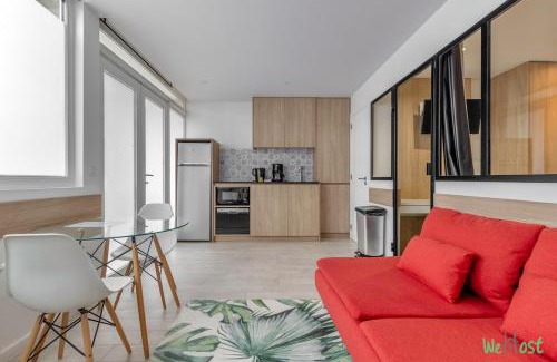 Vanves Apartment | Louis Vicat 5 - CI - Spacious flat for 2 Paris Expo Porte de Versailles