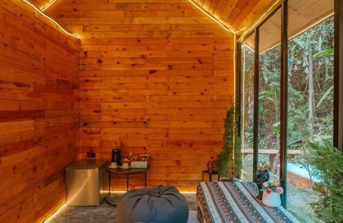 Pa Pae Villa | LOUVREFER