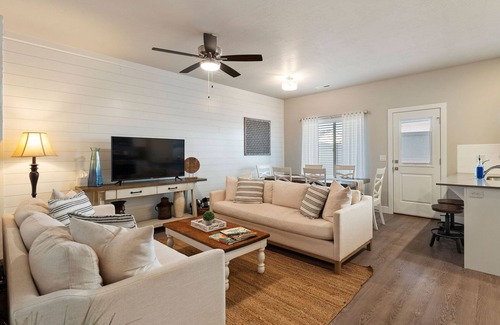 Cedar City House | Love 2 Adventure in the city of "Wonder"