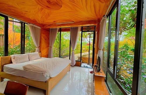 Than Uyen Hotel | Love hill than Uyên