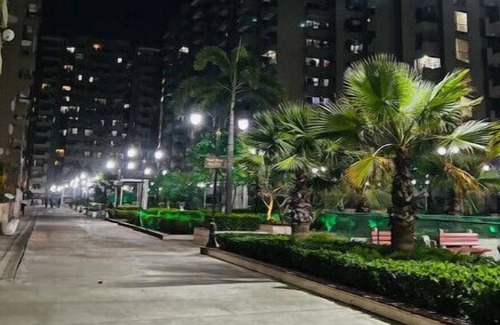 Ghaziabad Apartment | Lovely 2 BHK flat fullyfurnished