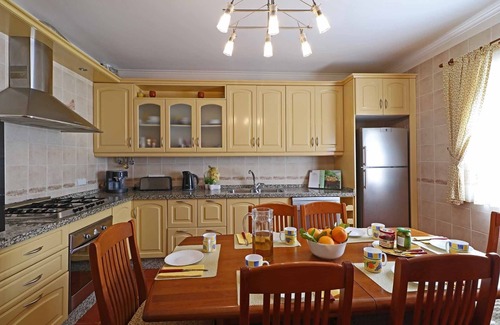 Castro Marim House | Lovely 3 bed 2 bath bungalow, private pool, 5 mins from Praia Verde 94153/AL