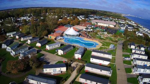 Hopton on Sea Other | Lovely 8 Berth Caravan In Norfolk At Haven Hopton Holiday Park Ref 80055T