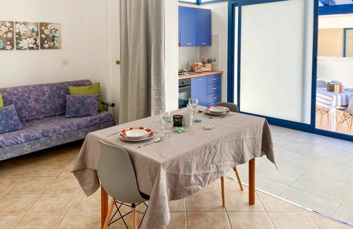 Casuzze Apartment | Lovely apartment for 4 people with WIFI, A/C, TV, terrace and pets allowed