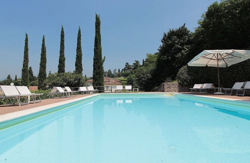 Colognola ai Colli Apartment | Lovely apartment for 8 guests with WIFI, A/C, pool and TV, close to Verona