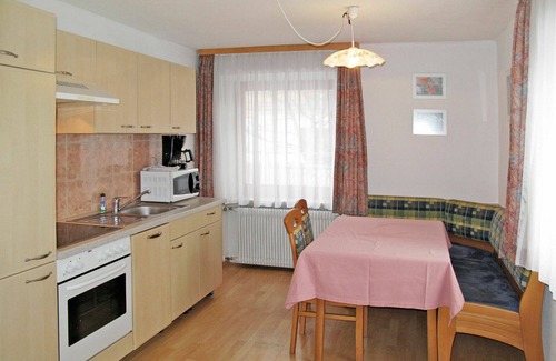 St. Valentin auf der Haide Apartment | Lovely apartment for 6 guests with WIFI, TV and terrace
