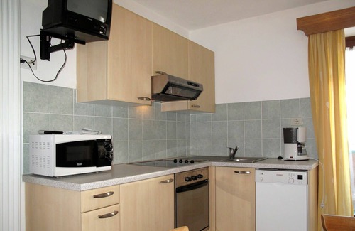 St. Valentin auf der Haide Apartment | Lovely apartment for 6 guests with WIFI, TV, balcony and pets allowed