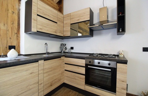 Lozzo di Cadore Apartment | Lovely apartment for 5 guests with WIFI, balcony, pets allowed and panoramic view