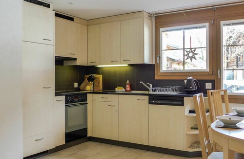 Blausee Apartment | Lovely apartment for 6 people with WIFI, TV, terrace and panoramic view