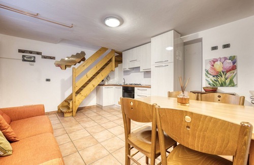 Macugnaga Apartment | Lovely apartment for 2 guests with TV, pets allowed and panoramic view