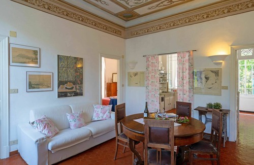 Prela Apartment | Lovely apartment for 9 people with TV, patio and pets allowed