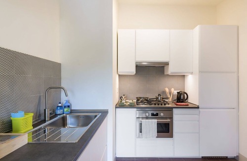 Torrimpietra Apartment | Lovely apartment for 4 guests with WIFI, TV, terrace and pets allowed