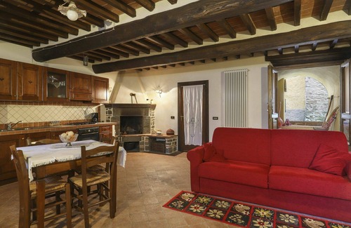 Lugliano Apartment | Lovely apartment for 6 guests with WIFI, private pool, A/C, TV, terrace and pets allowed