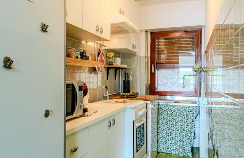 Monvalle Apartment | Lovely apartment for 5 guests with pool, WIFI, TV, balcony and pets allowed