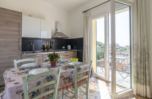 Pompeiana Apartment | Lovely apartment for 6 guests with WIFI, A/C, balcony and pets allowed