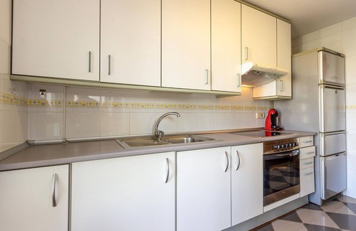 Cabo de las Huertas Apartment | Lovely apartment in Alacant with WiFi