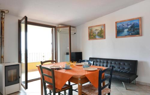 Ilbono Apartment | Lovely Apartment In Ilbono With Wifi