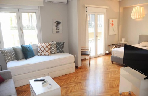 Plaka Apartment | Lovely apartment in Plaka
