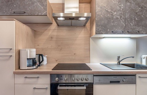 Arriach Villa | Lovely apartment in villa for 9 guests with WIFI, TV and patio