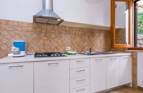 San Baronto Apartment | Lovely apartment for 4 guests with WIFI, pool, balcony, pets allowed and panoramic view