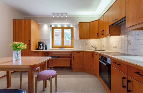 Bad Kleinkirchheim House | Lovely chalet near a hiking and skiing area