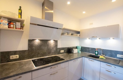 Buderich Apartment | Lovely City House