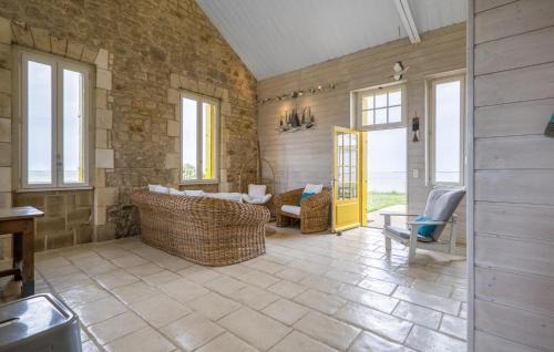 Port-des-Barques House | Lovely Home In Port-Des-Barques