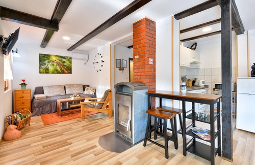 Frkasic House | Lovely home in Frkasic