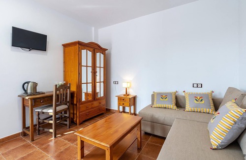 La Alqueria House | Lovely home in Galera with kitchenette