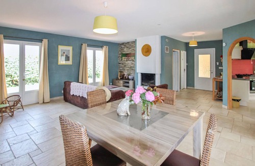 Montelimar House | Lovely home in Montélimar with WiFi