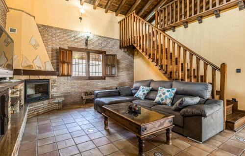 Salar House | Lovely Home In Salar With Kitchen