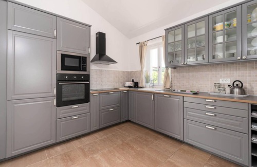 Farini House | Lovely home in Visnjan