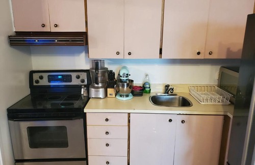 Roberval Apartment | Lovely homefeel 3 1/2 appartement and free parking