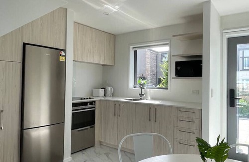 Upper Riccarton House | Lovely Mohua Sanctuary