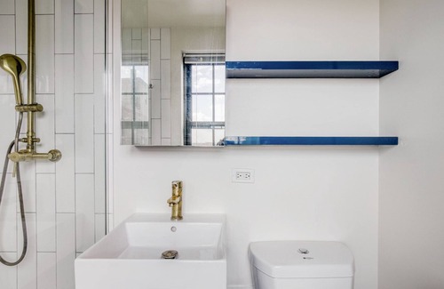 Sheridan Park Apartment | Lovely Uptown 1BR w/Gym w/Boxing Ring, close to Beach, by Blueground