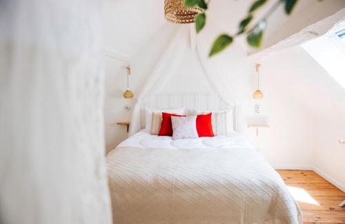 Moulins-la-Marche House | Loveroom Du Perche : maison avec balnéo