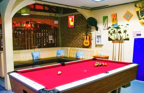 Tanjung Setia Hotel | Lovina Krui Surf