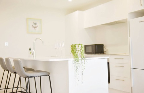 Johnsonville House | Loving Family size brand new townhouse—only 5mins to centre Johnsonville.