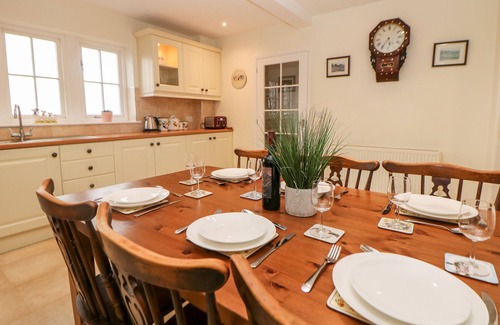 Ashford-in-the-Water Cottage | Lower Cowden Farm