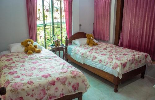 Ayutthaya Bed & Breakfast | Loy Manee House