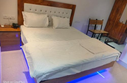 Bhubaneshwar House | Ls palace