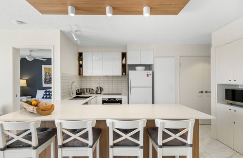 Coolum Beach Apartment | Lucaya - 2/6 Frank Street