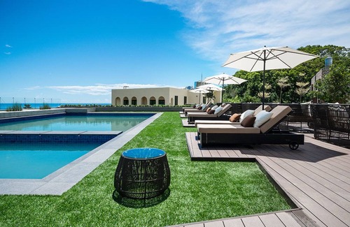 Donghe Hotel | Lucent Resort