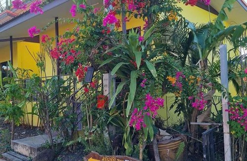 Prakhon Chai House | Lucky Home Prakhon Chai