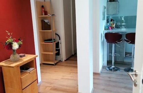 Ludwigsburg Apartment | Ludwigsburg, ruhige Lage im Grünen, Schlossnähe, blühendes Barock