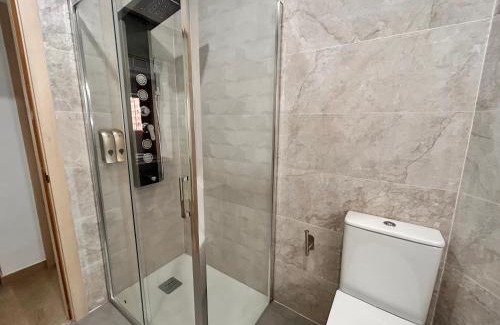 El Cristo y Buenavista Apartment | LUJO 10 pax Proyector, Maquina Arcade y Patinetes