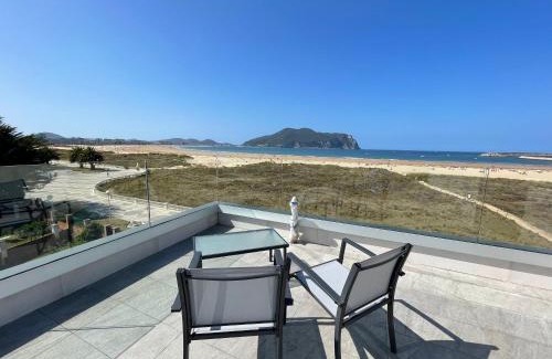 Laredo House | Lujosa casa en primera línea playa increibles vistas mar