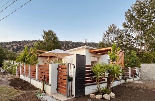 Velipoje House | Lumière House